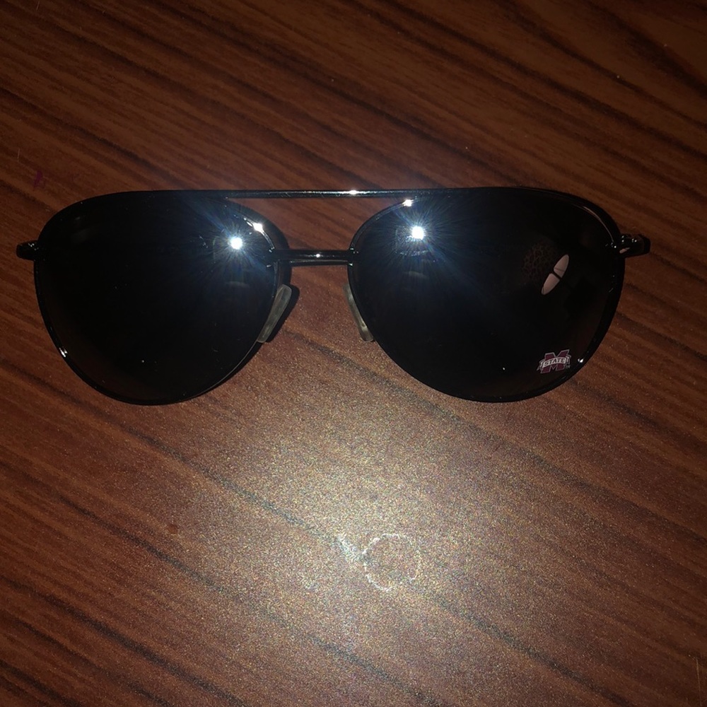 Black Aviator Sunglasses